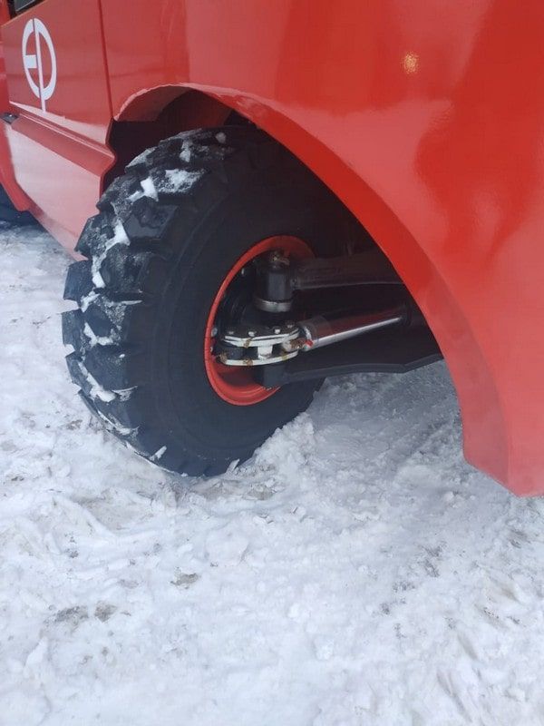 Автопогрузчик дизельный EP CPCD30T3