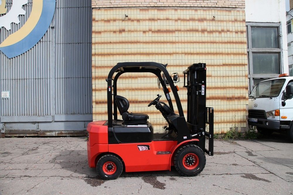 Автопогрузчик дизельный EP CPCD18T8